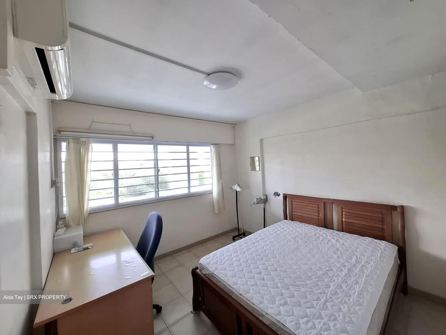 Blk 336 Jurong East Avenue 1 (Jurong East), HDB Executive #536820031